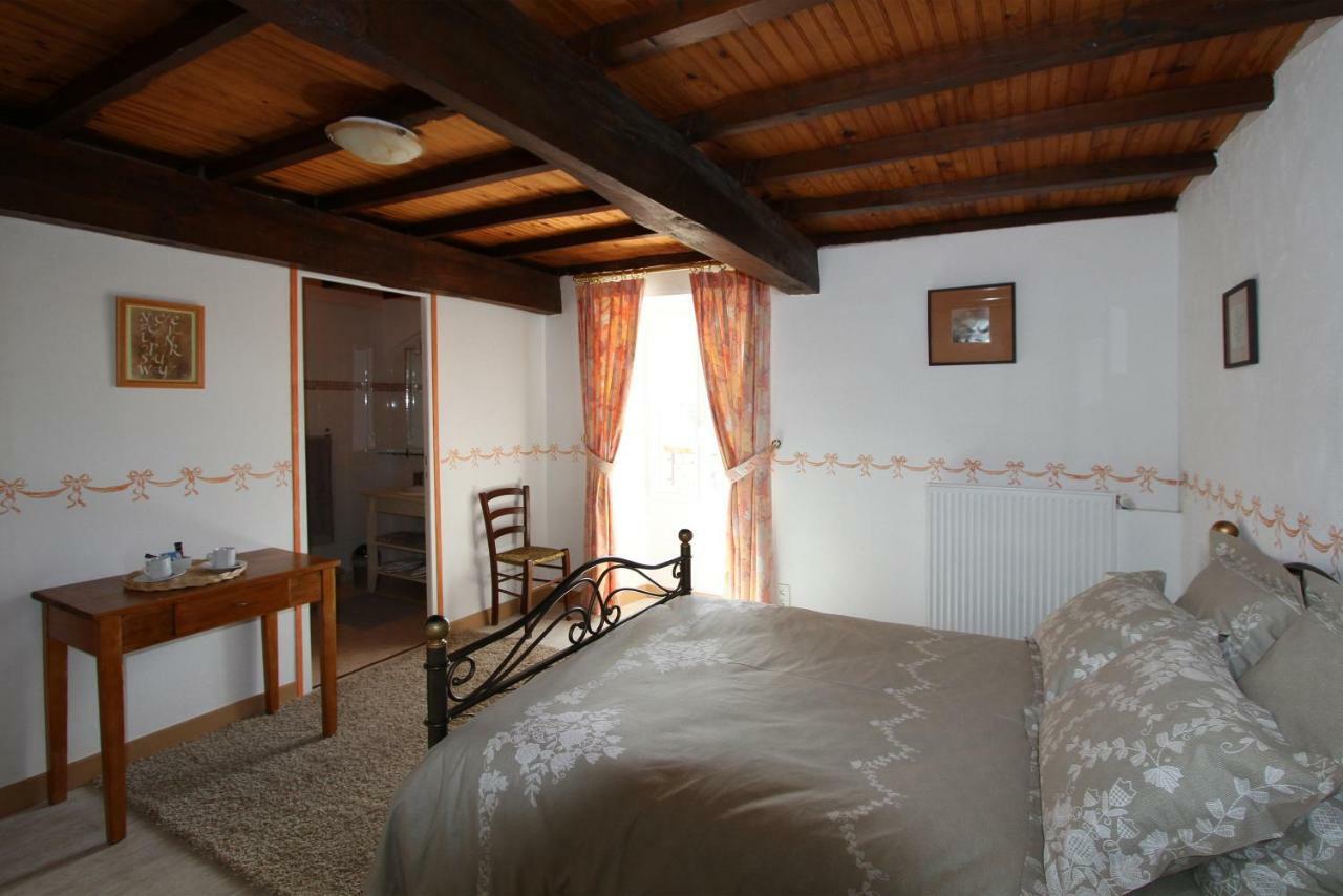 Bed and Breakfast Au Mas Du Soleil Senouillac Экстерьер фото